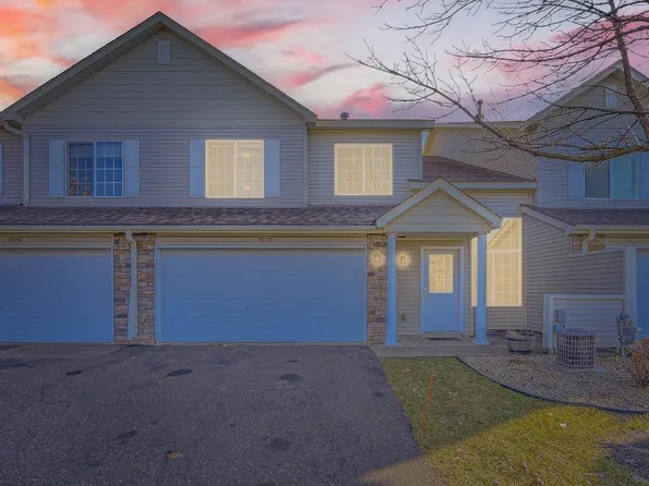 5070 207th St N, Forest Lake, MN 55025