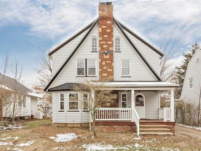 2452 Eaton Rd, University Heights, OH, 44118