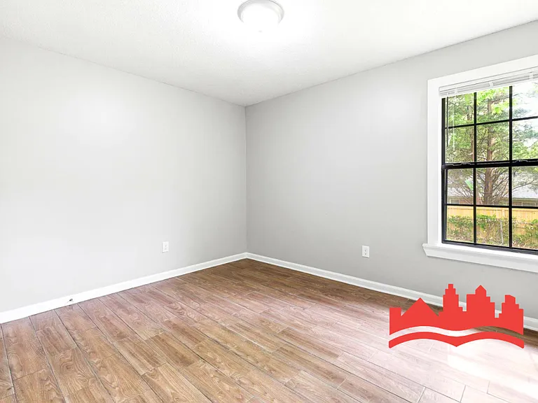 5293 Beaverton Dr — Photo 16