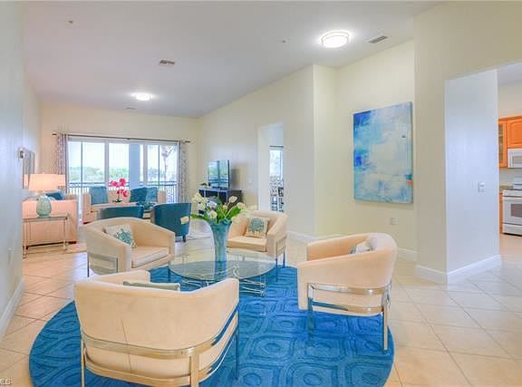 5th image of 9239 Tesoro Ln #3204