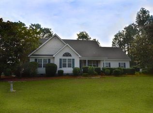 135 McDuffie Ln, West End, NC 27376