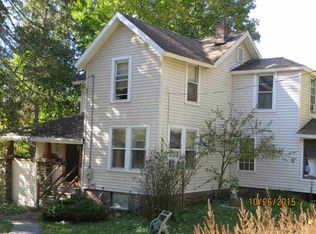 21 N Grand Ave, Poughkeepsie, NY 12603