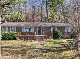 691 Barclay Ln, Jellico, TN 37762