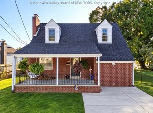710 Kanawha Ave, Nitro, WV 25143