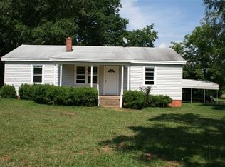 399 Buford Carey Rd, Hull, GA 30646