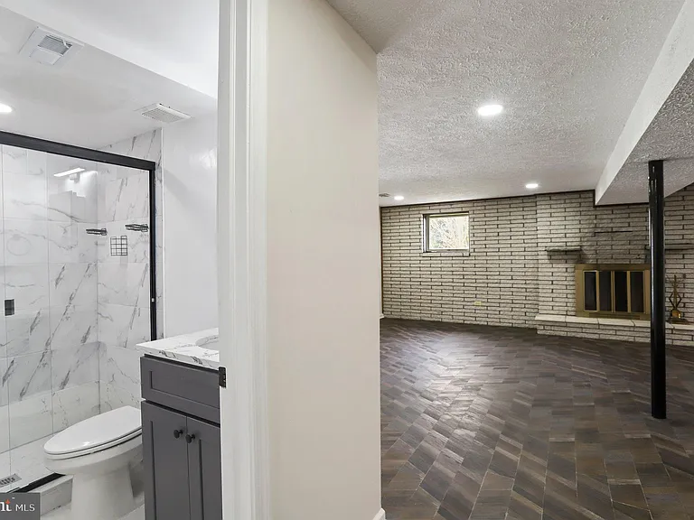 5 Orchard Pl — Photo 32