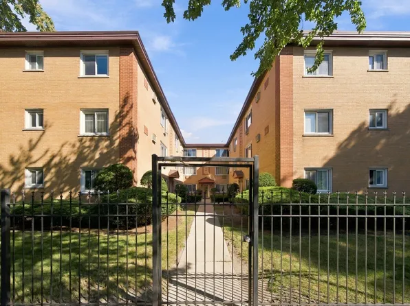 1626 W Greenleaf Ave APT 1E, Chicago, IL 60626