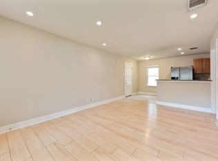 1106 W Saint Johns Ave, Austin, TX 78757