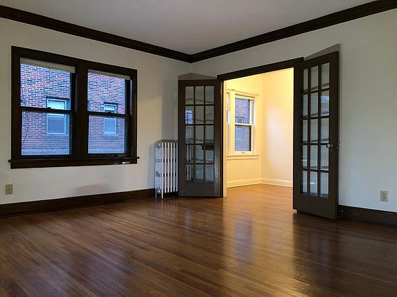 5th image of 1440 Grand Ave #1