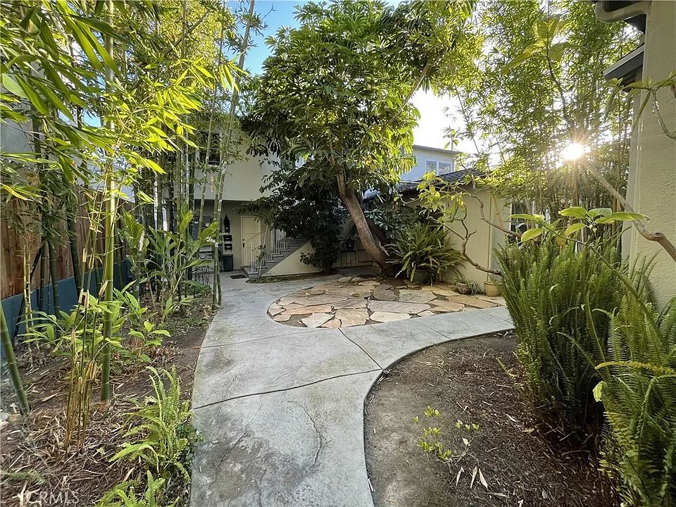 1st image of 1453 Centinela Ave #C
