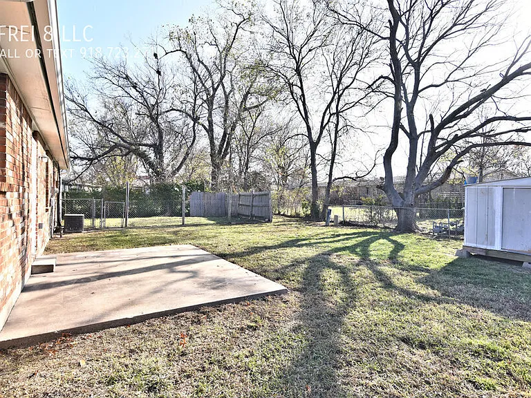 12610 E 18th Pl — Photo 18