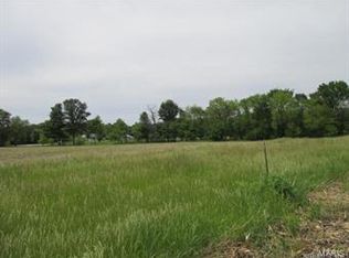 New Douglas Ave, Sorento, IL 62086