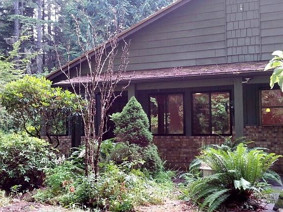 3rd image of 12312 188th Ave NW