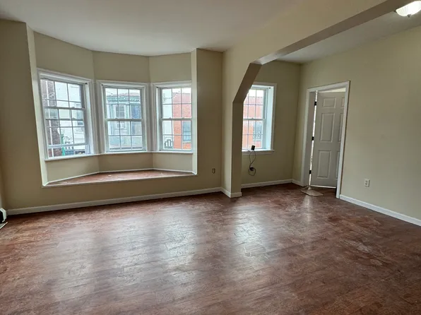 54-56 Broadway #A, Norwich, CT 06360