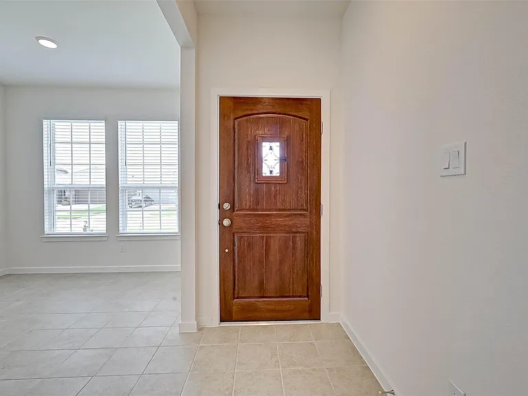 8022 Pinebrook Arbor Ct — Photo 7