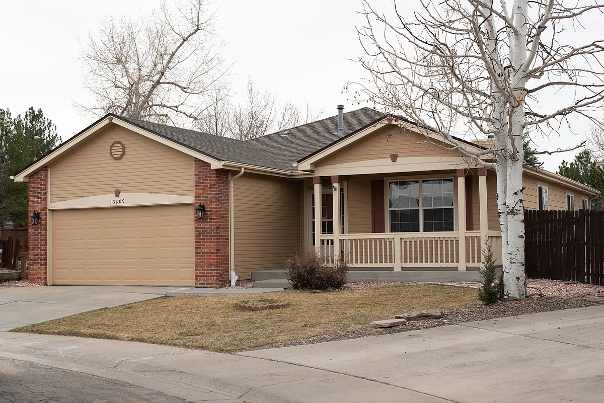 Building Photo - 13209 Columbine Cir