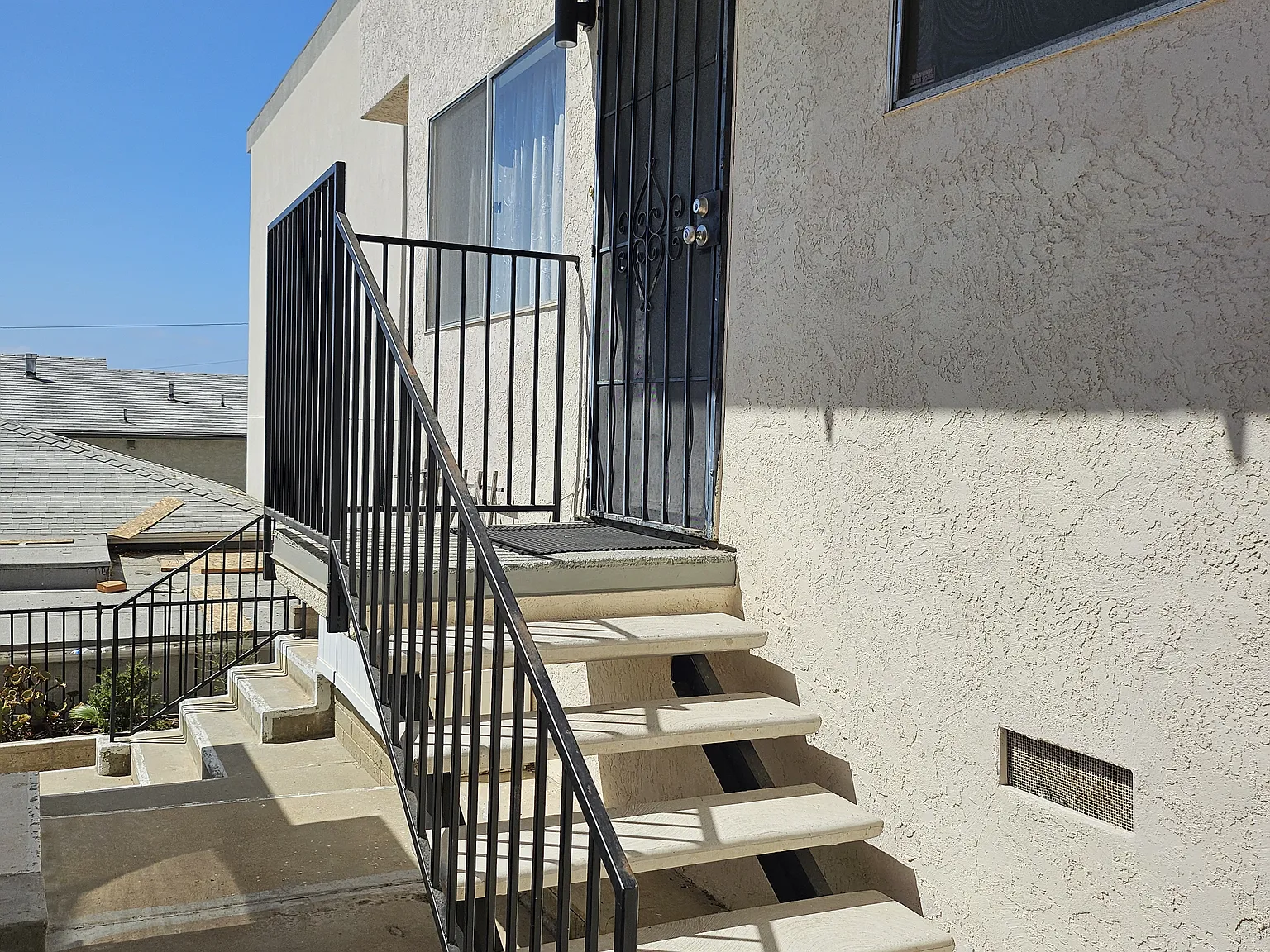 2 bed, 878 sqft, $2,950 — Photo 3