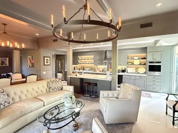 467 N Calle Rolph, Palm Springs, CA 92262