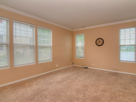 4th image of 1973 Cobblestone Dr