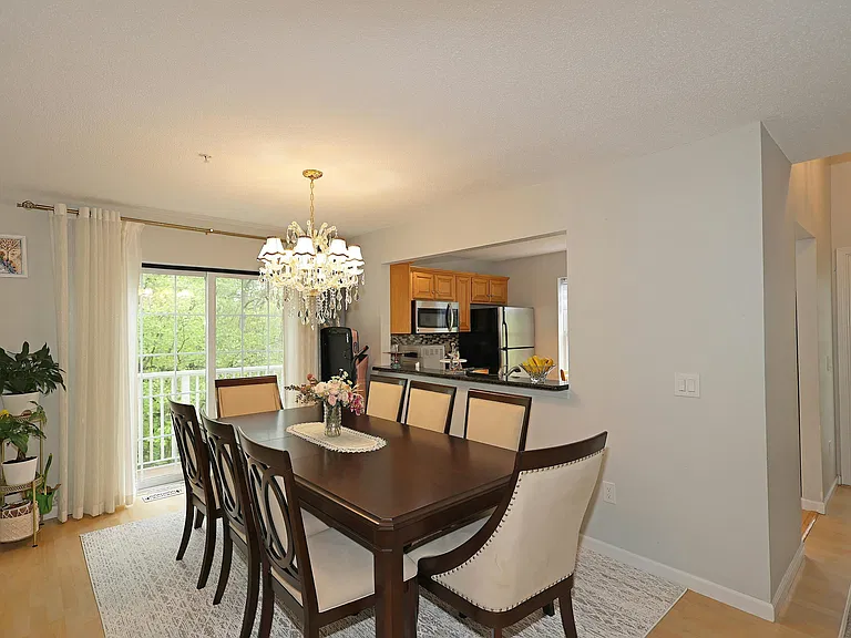 633 Danbury Rd #22 — Photo 9