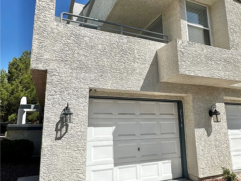 2716 Lodestone Dr — Photo 4