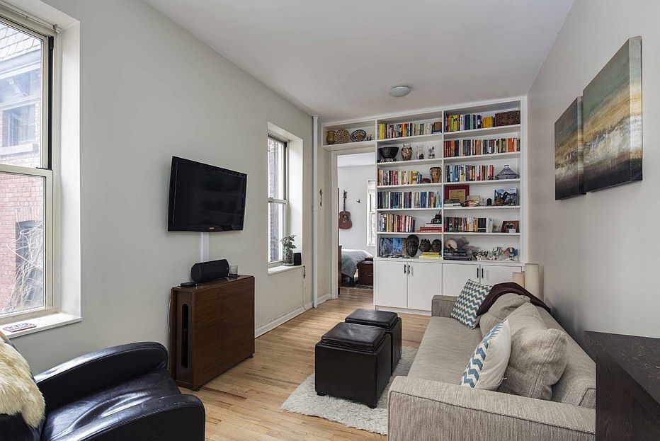 1st image of 71 Barrow St APT 5