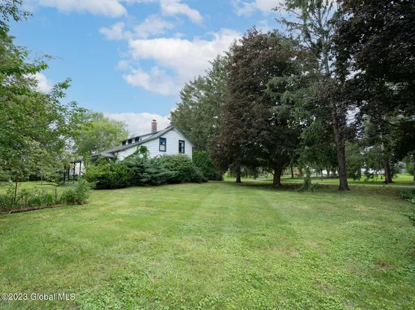 27 Maple Lane, Valatie, NY 12184