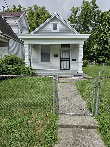 730 S 32nd St Photo 1
