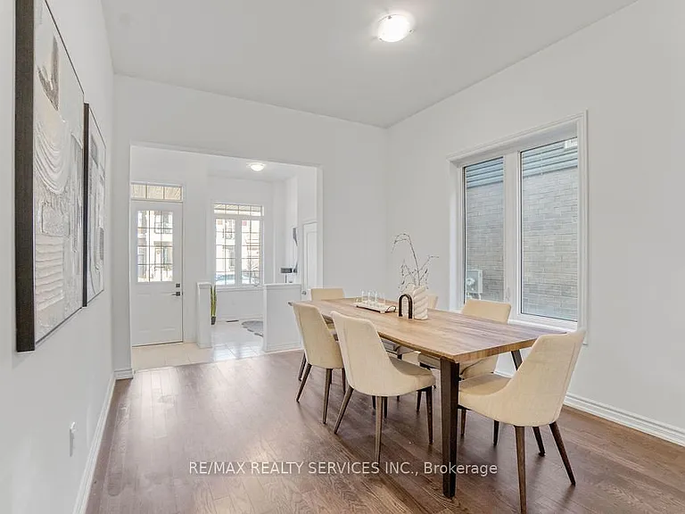 9 Copeman Ave — Photo 7