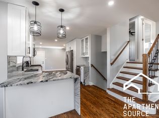 7225 E Prairie Rd, Lincolnwood, IL 60712