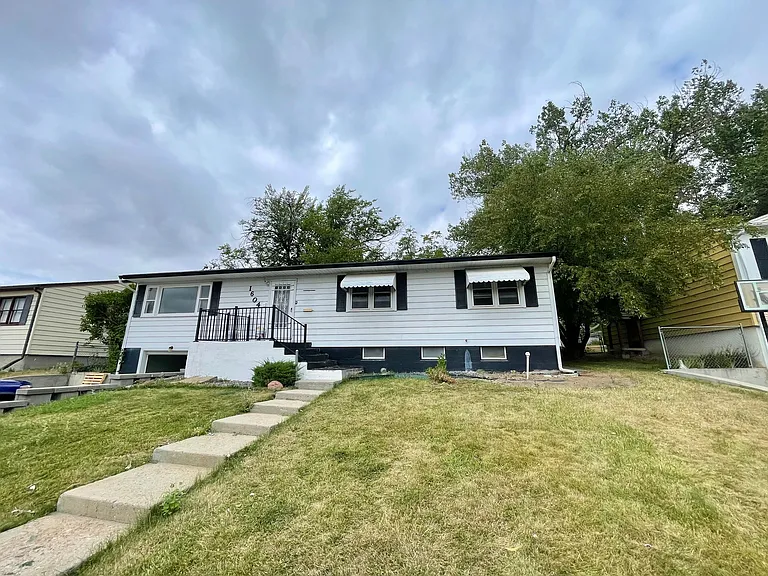 1604 S Kenwood St — Photo 21
