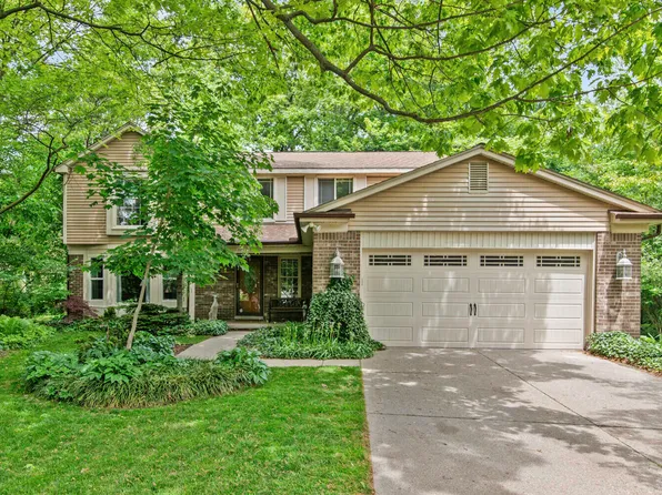 14436 Fairway St, Livonia, MI 48154