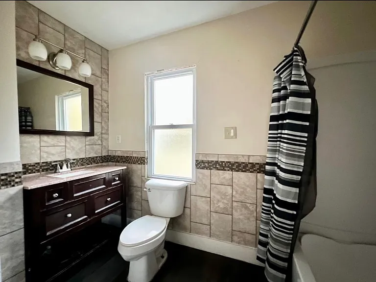 303 Chicago St — Photo 13