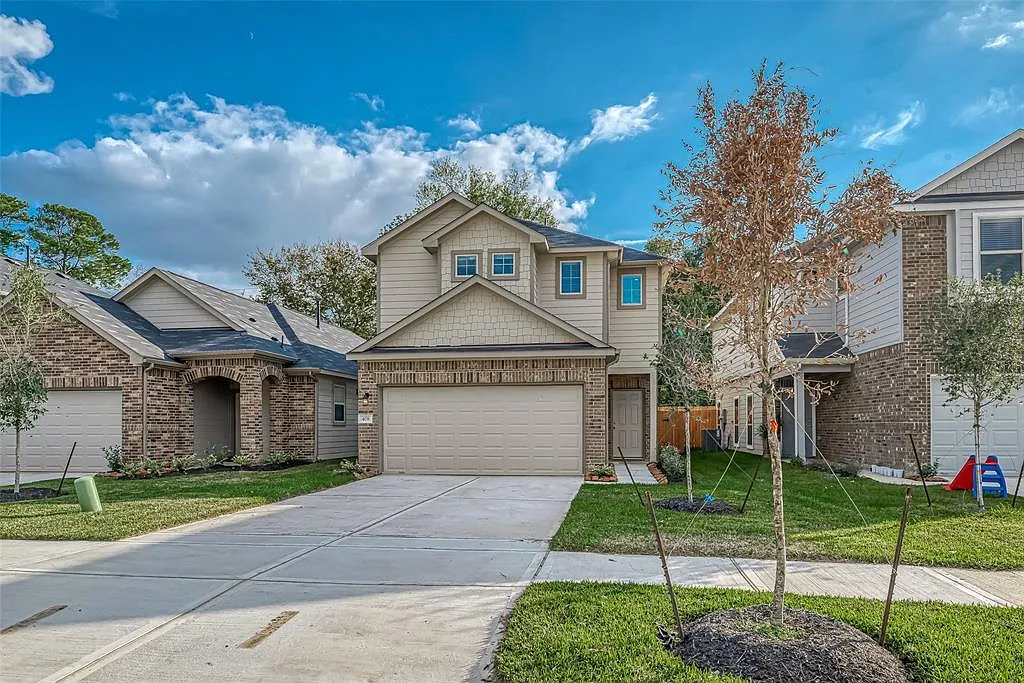 Building Photo - 408 Emerald Thicket Ln