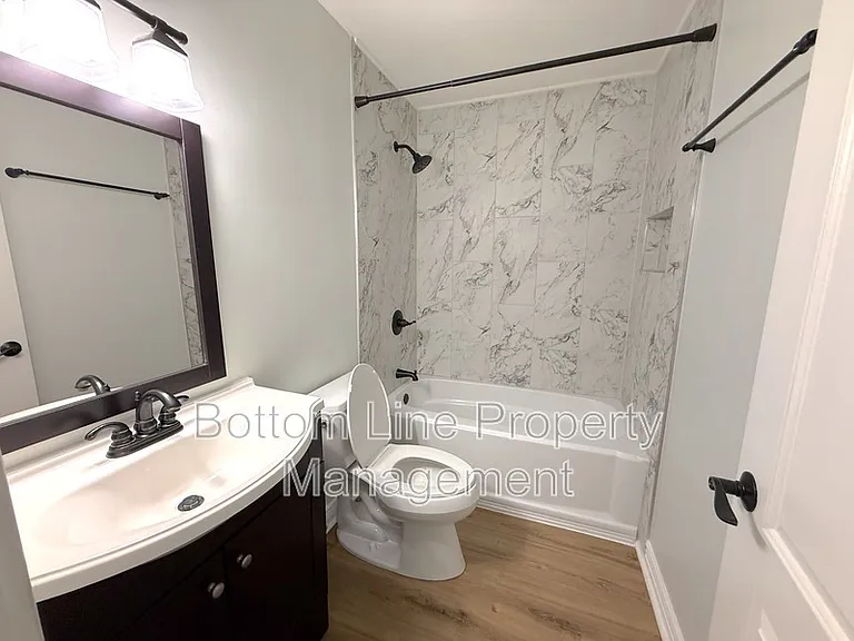 11049 Cedar View Rd — Photo 10