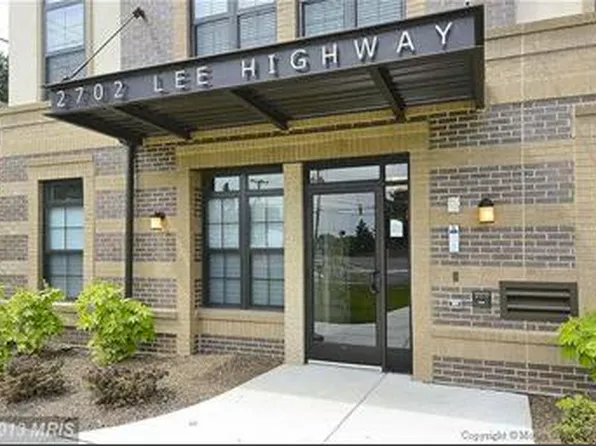 2702 Lee Hwy APT 1B, Arlington, VA 22201