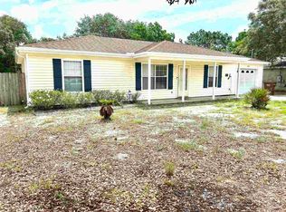 2116 Las Vegas Trl, Navarre, FL 32566