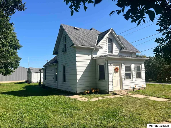 95 14th St N, Northwood, IA 50459