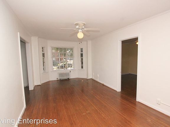 3rd image of 580 E Town St APT 105