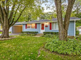 1214 Grant Dr, Carpentersville, IL 60110