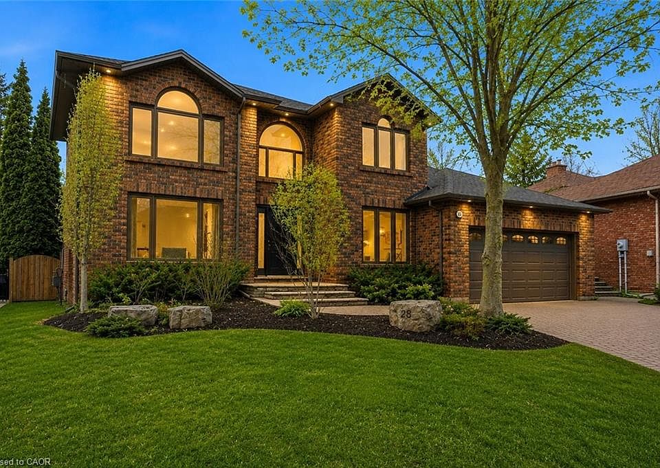 1st image of 28 Deerview Ave