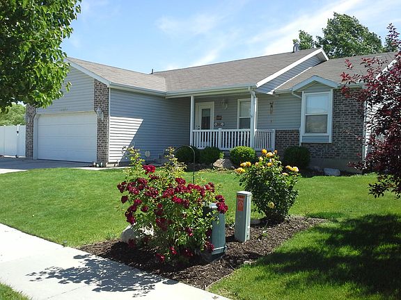 3rd image of 12087 S Silver Reef Ct