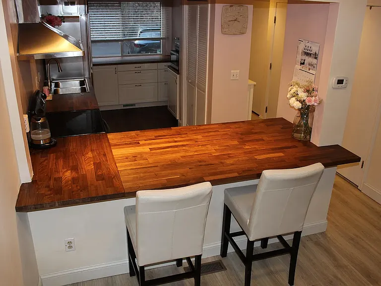 11 Idlewood — Photo 10