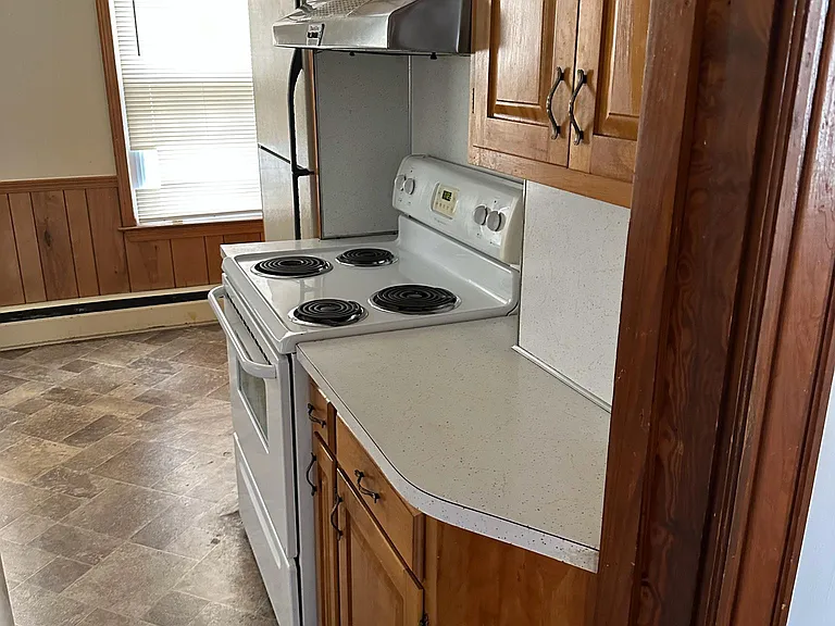 311 New Park Ave #1 — Photo 2