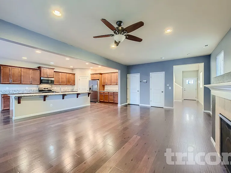 3322 Nova St NE — Photo 21
