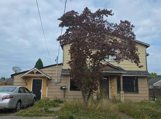 1009 5th Ave SW, Puyallup, WA 98371