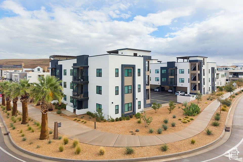 1st image of 961 W Akoya Pearl St #201