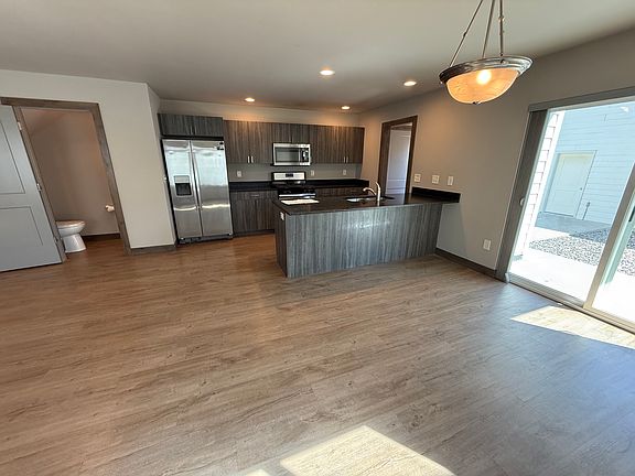 4th image of 1096 Rosa Way #1