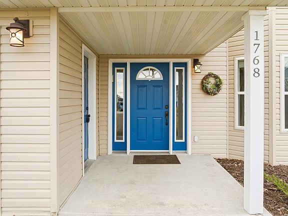 5th image of 1768 Beach Dr SE