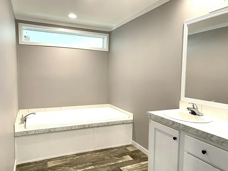 185 Millwood Rd #286 — Photo 16